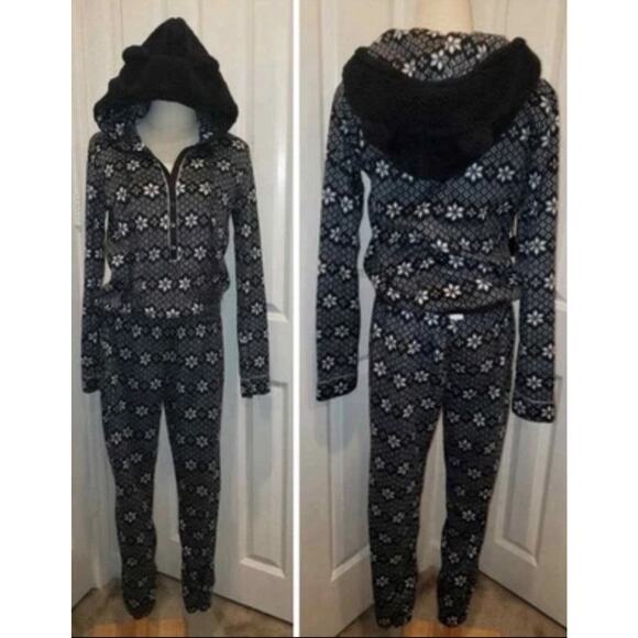 Kensie PJ Bear Hooded Fleece Warm Cozy Soft Jumpsuit Women’s size Medium - Picture 1 of 10